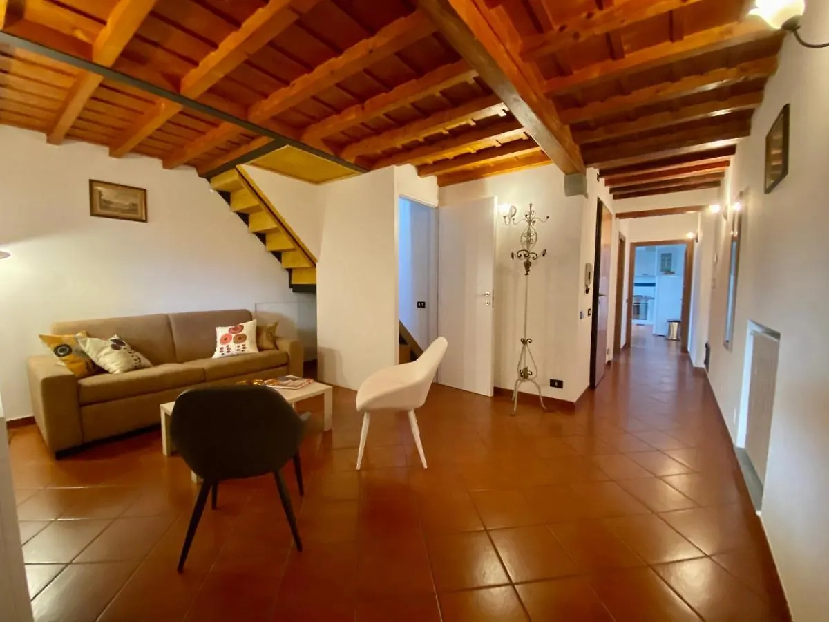 Cozy 4Th And Top Floor Apartment Florence